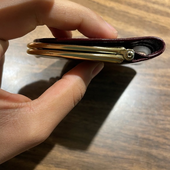 Small Vintage Wallet - Picture 2 of 9